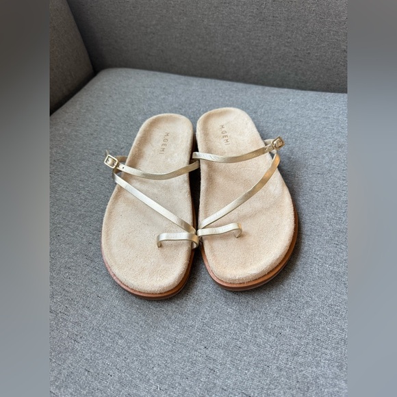 M. GEMI The Lorella In Champagne Sandals Slippers Women's Leather Size 6.5 - Picture 2 of 6